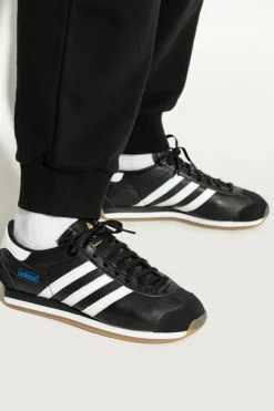 ADIDAS Originals BLACK Sneakers Country Japan