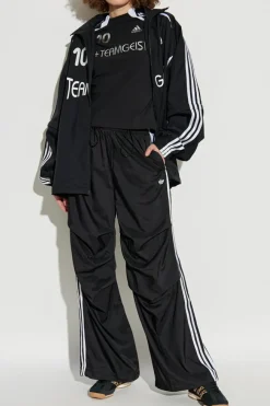 ADIDAS Originals BLACK T-shirt with logo