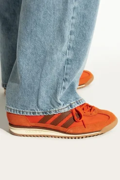ADIDAS Originals ORANGE Sports shoes `SL 72 OG W`