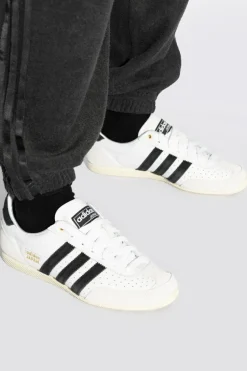 ADIDAS Originals WHITE Sneakers Japan W
