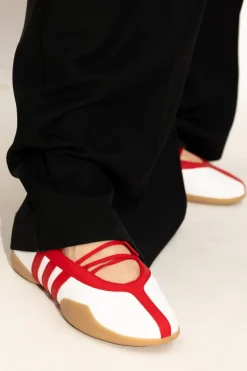 ADIDAS Originals WHITE Sports shoes `TAEKWONDO MEI BALLET W`