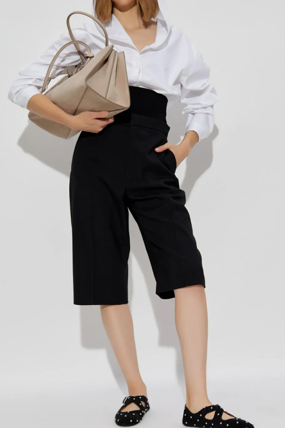 Alaïa BLACK Pleated shorts