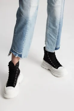 Alexander McQueen BLACK High-top sneakers