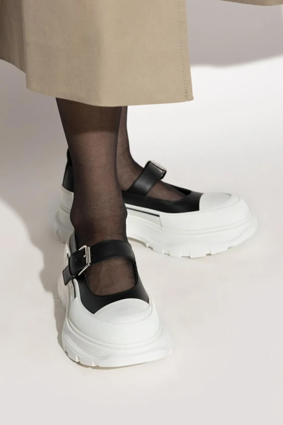 Alexander McQueen BLACK Leather shoes with logo