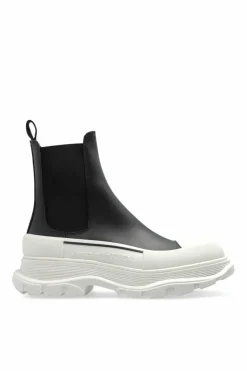Alexander McQueen BLACK Leather Chelsea boots
