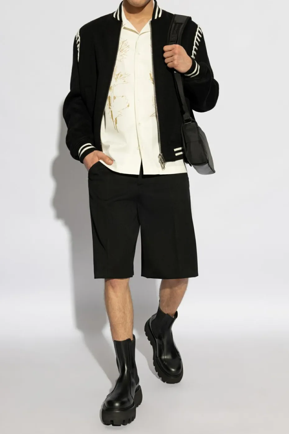 Alexander McQueen BLACK Wool shorts
