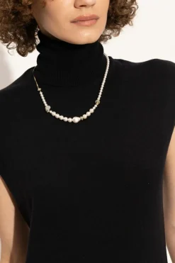 Alexander McQueen WHITE Necklace with shimmering crystals