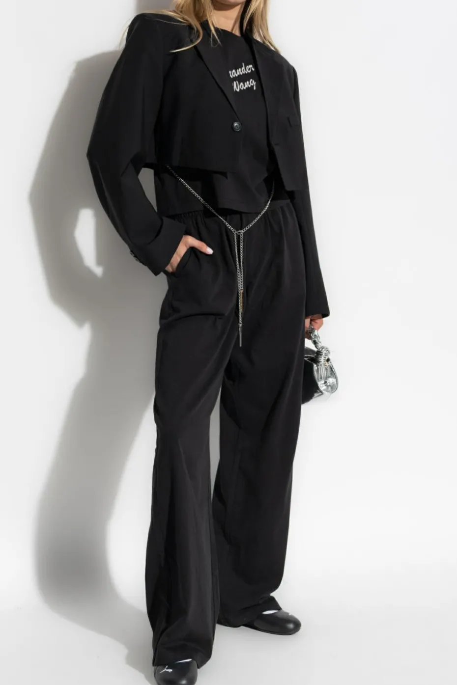 Alexander Wang BLACK T-shirt with a logo finished with shiny appliqués