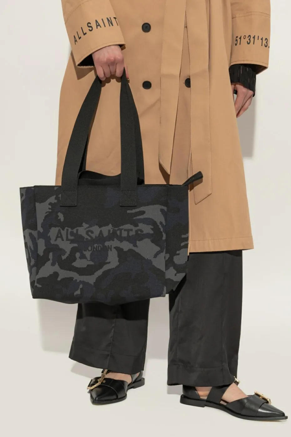 AllSaints BLACK Bag Izzy in shopper style