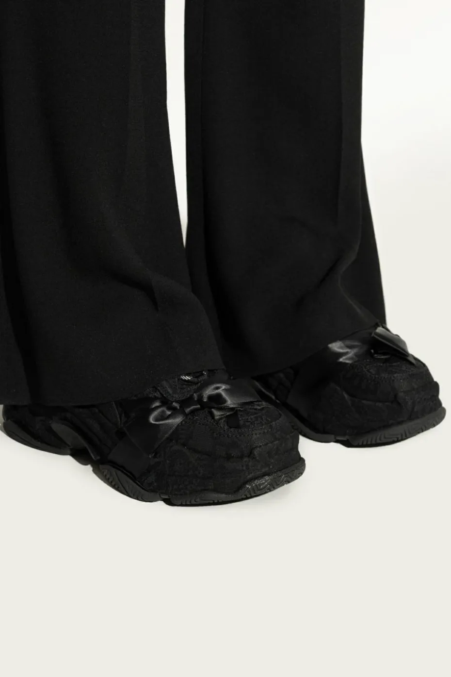Balenciaga BLACK "Triple S" sports shoes