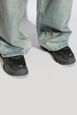 Balenciaga BLACK ‘Triple S’ sneakers
