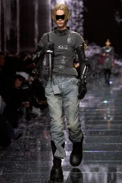 Balenciaga GREY T-shirt made of combined materials