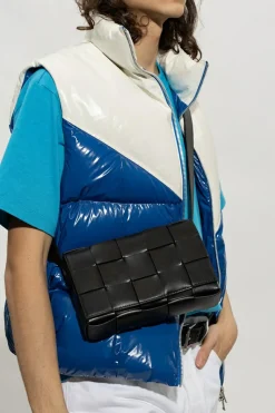 Bottega Veneta BLACK ‘Cassette Medium’ shoulder bag