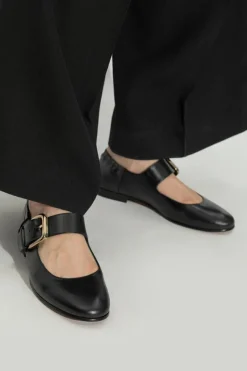 Bottega Veneta BLACK Leather shoes `Astaire`