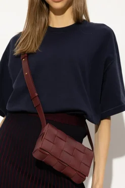 Bottega Veneta BURGUNDY ‘Cassette Small’ shoulder bag