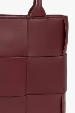 Bottega Veneta BURGUNDY ‘Cassette Mini’ shoulder bag