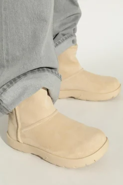Bottega Veneta cream Suede snow boots