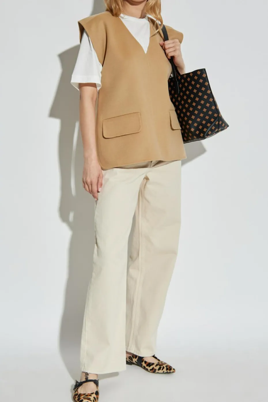 By Malene Birger beige Vest "Cilia"
