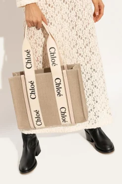 Chloé beige ‘Woody Medium’ shopper bag