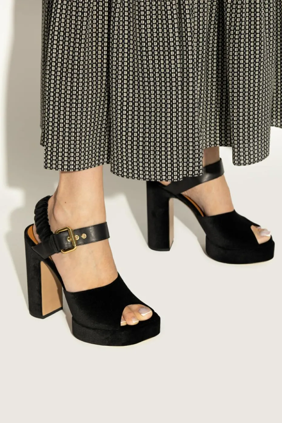 Chloé BLACK Platform sandals "Aria"
