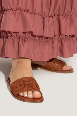 Chloé BROWN Slides "Flower"