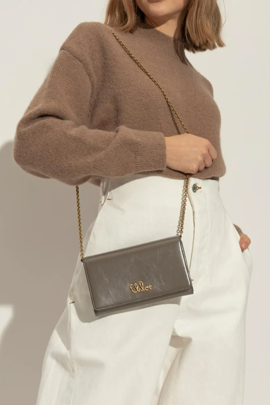 Chloé GREY Wallet on Chain Iconic