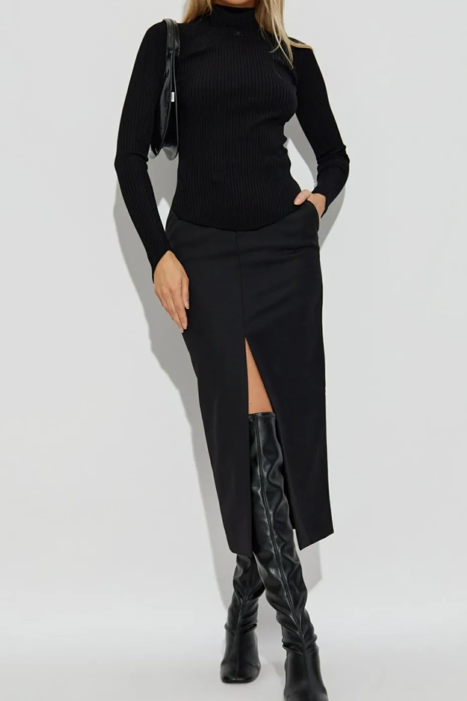 Courrèges BLACK Golf with logo