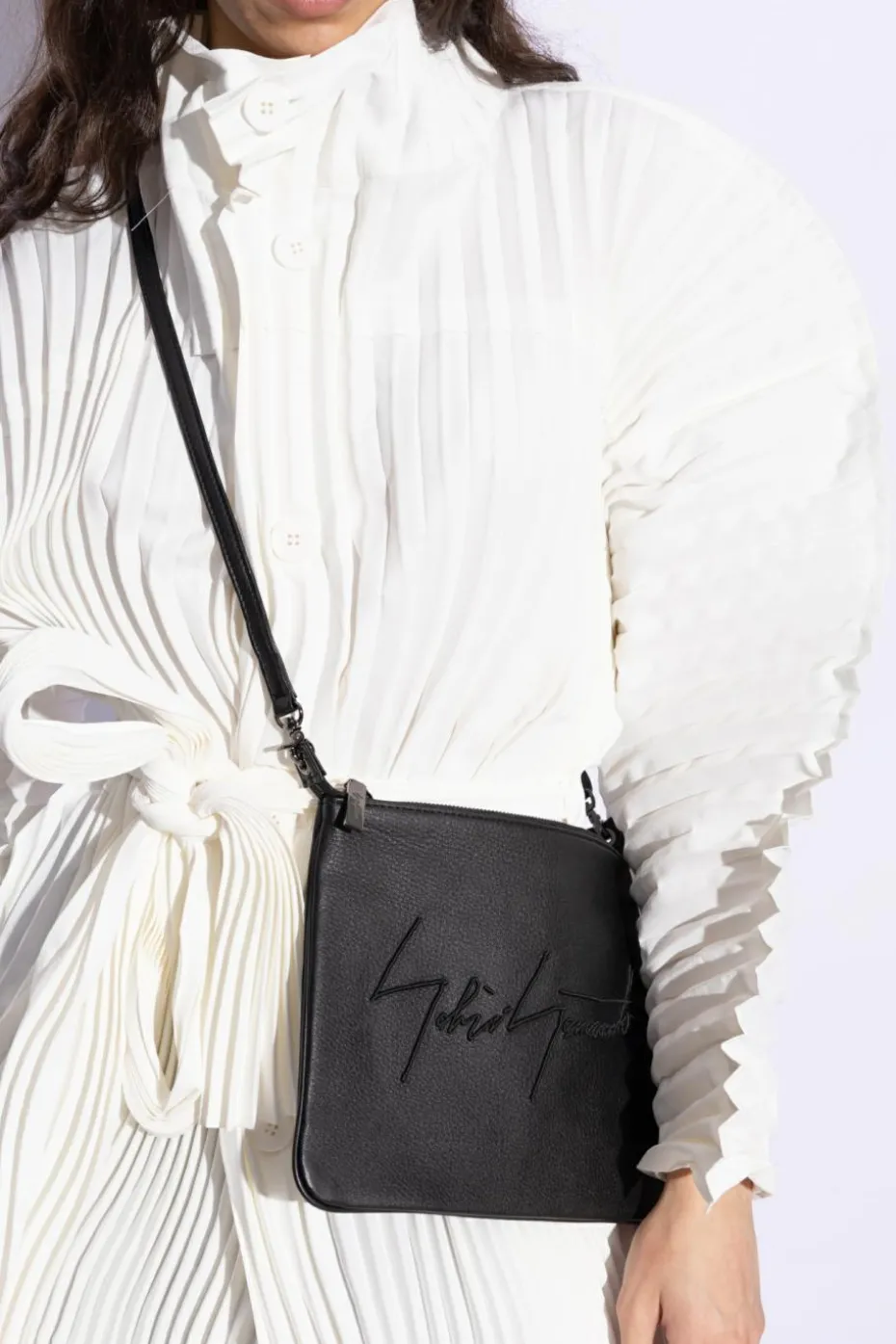 Discord Yohji Yamamoto BLACK Shoulder bag with logo