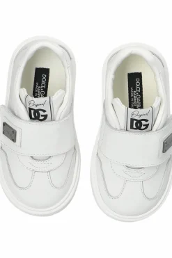 Dolce & Gabbana Kids WHITE Sports shoes with an application
