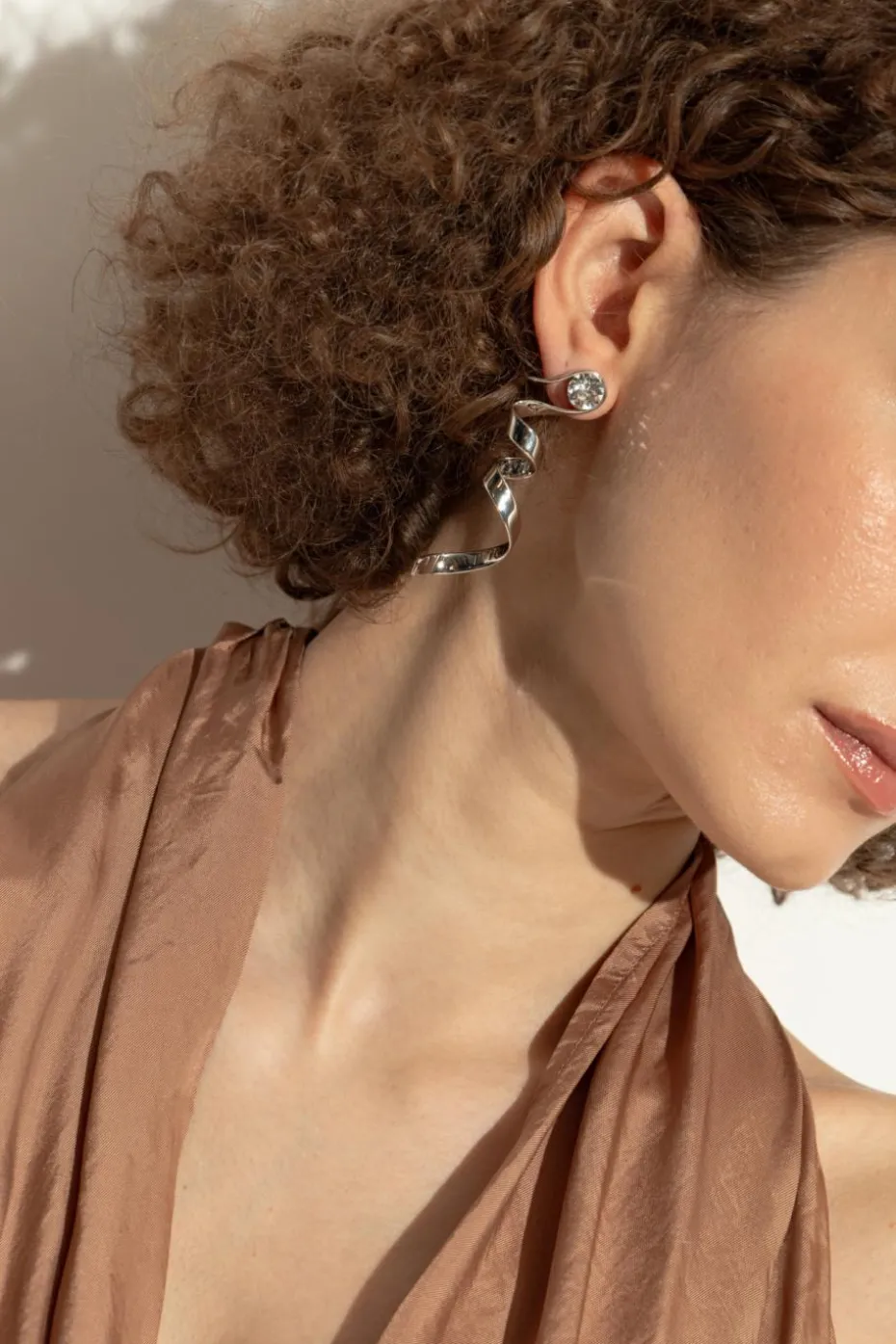 Dries Van Noten SILVER Earrings with shimmering crystal
