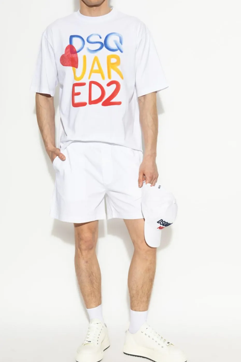 Dsquared2 WHITE Shorts capsule "Summer Lovers"