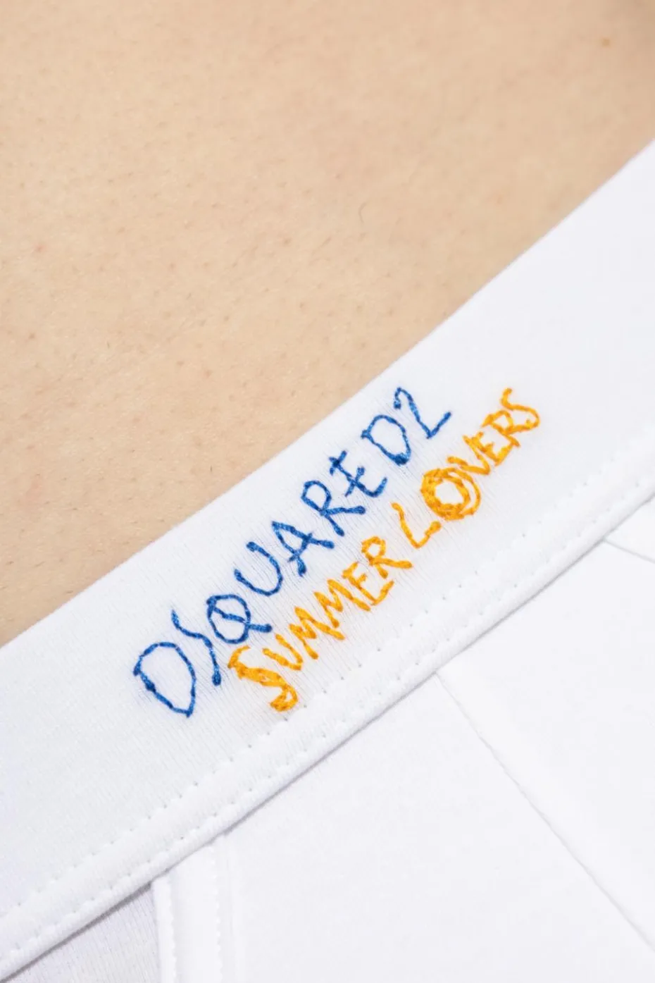 Dsquared2 WHITE Slip capsule `Summer Lovers`