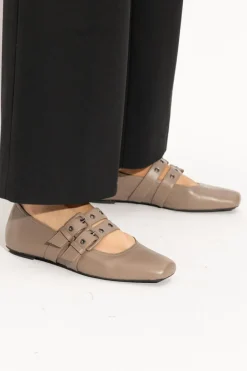 Emporio Armani BROWN Leather ballerinas