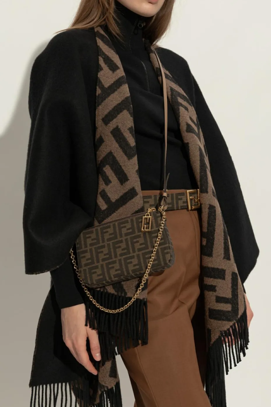 Fendi BROWN Shoulder bag "Baguette"