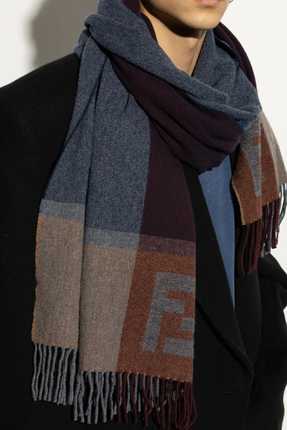 Fendi MULTICOLOUR Wool scarf
