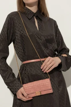 Fendi PINK Chain wallet "Baguette"