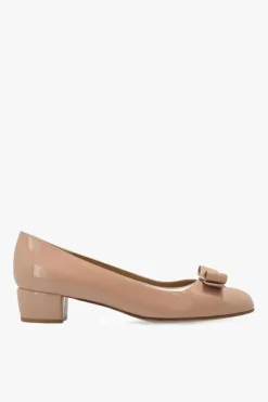 FERRAGAMO beige ‘Vara’ pumps