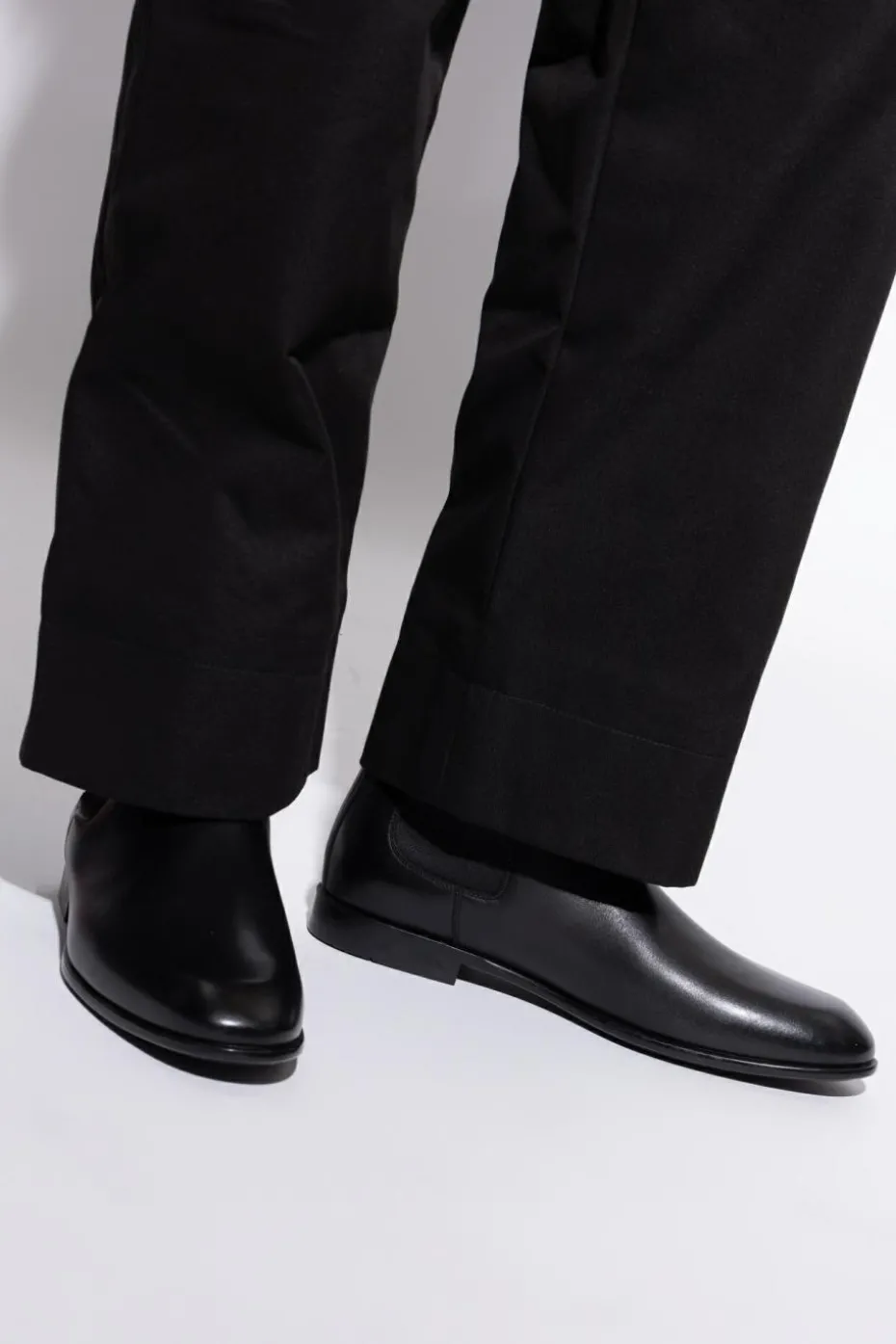 FERRAGAMO BLACK Chelsea boots `Angle`