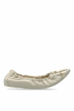 FERRAGAMO cream Ballet Flats Joelle