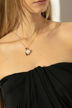 FERRAGAMO GOLD Pendant Necklace