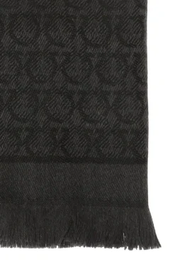 FERRAGAMO GREY Gancini scarf