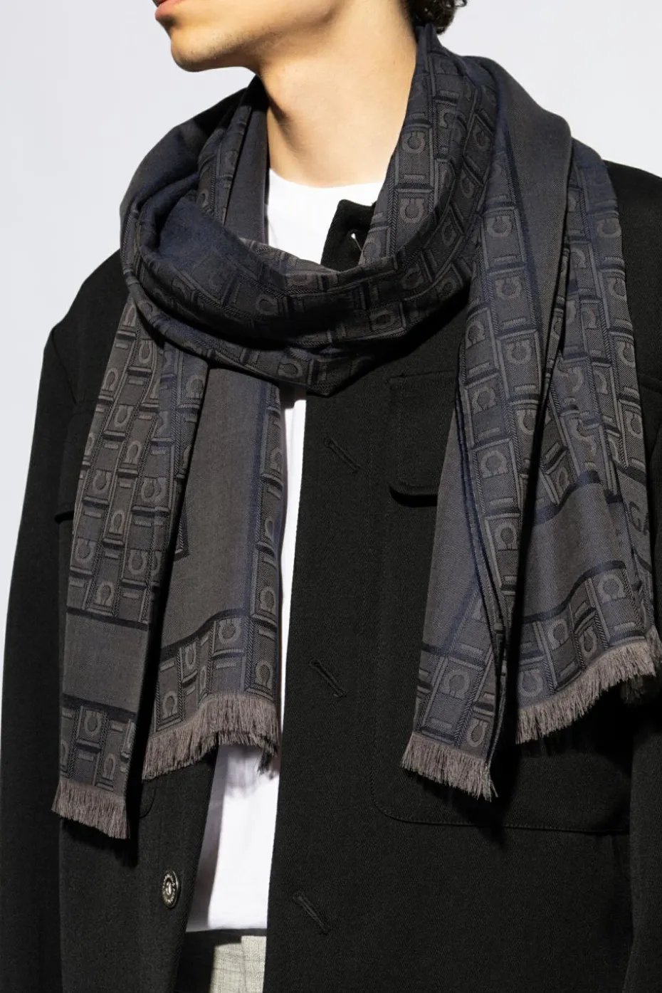 FERRAGAMO NAVY BLUE Scarf with monogram