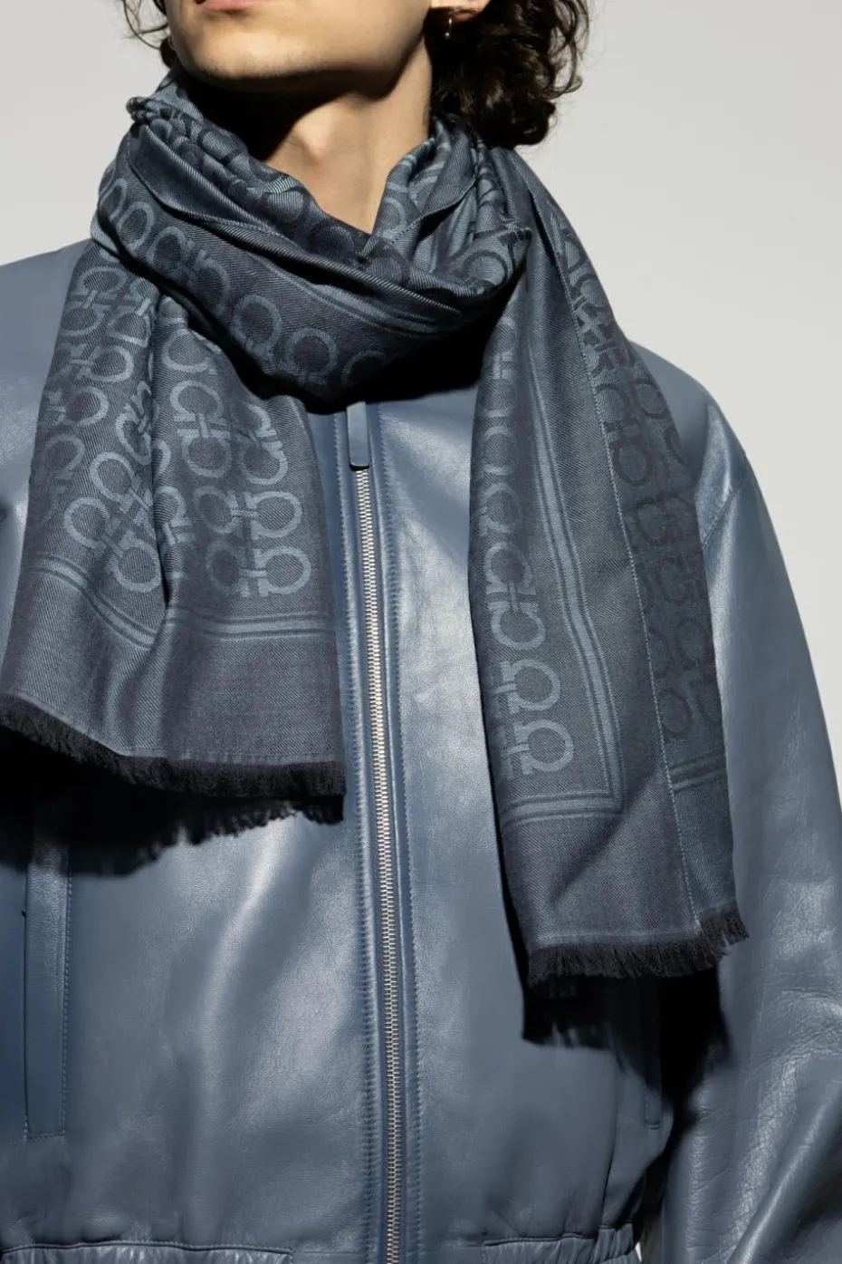 FERRAGAMO NAVY BLUE Scarf with monogram