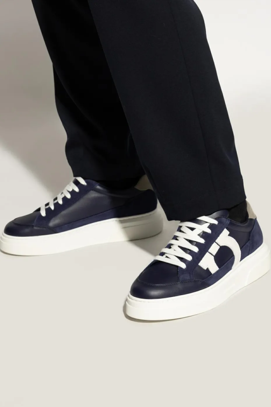 FERRAGAMO NAVY BLUE Sneakers Cassina