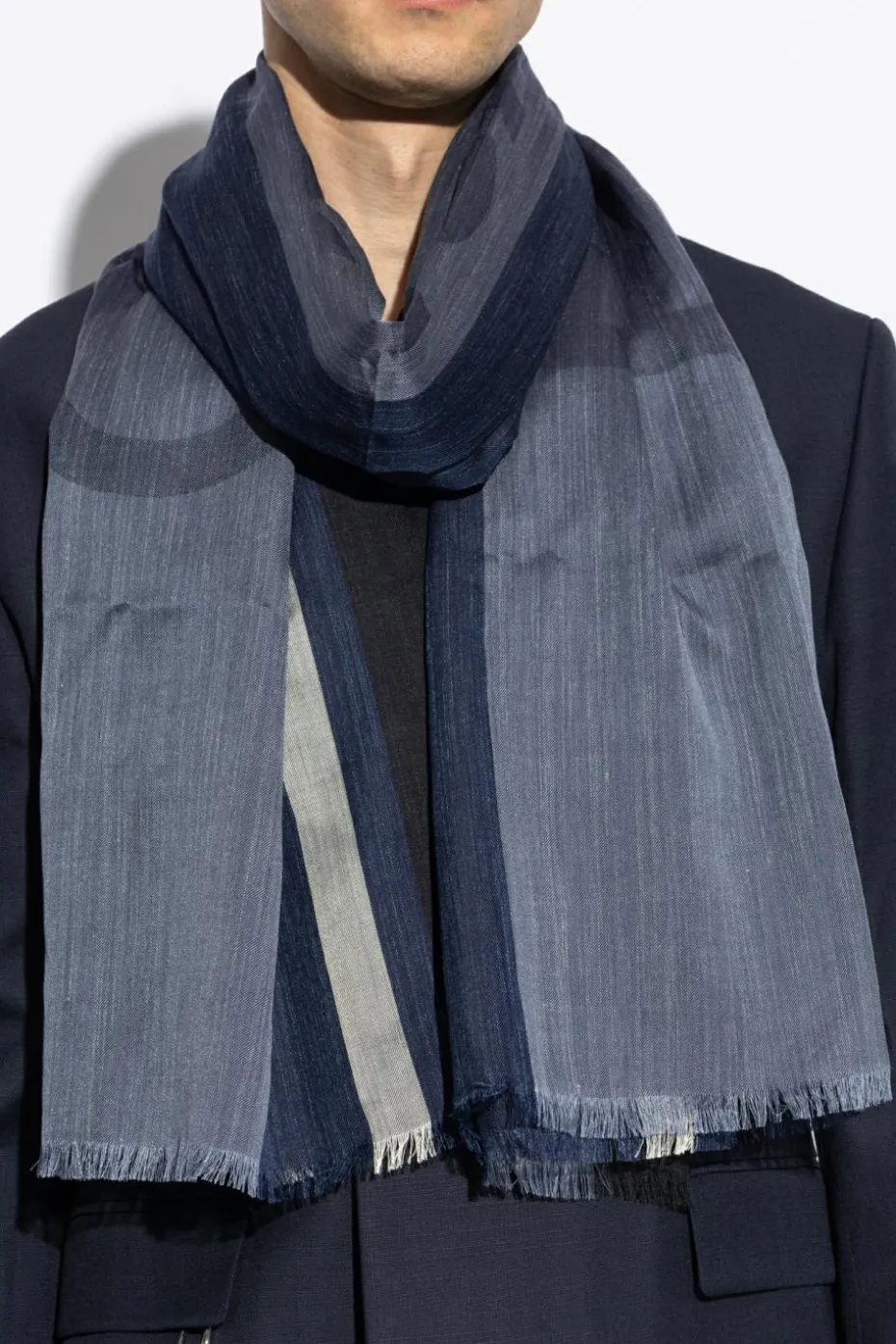 FERRAGAMO NAVY BLUE Striped pattern scarf