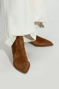Gianvito Rossi BROWN Leather cowboy boots