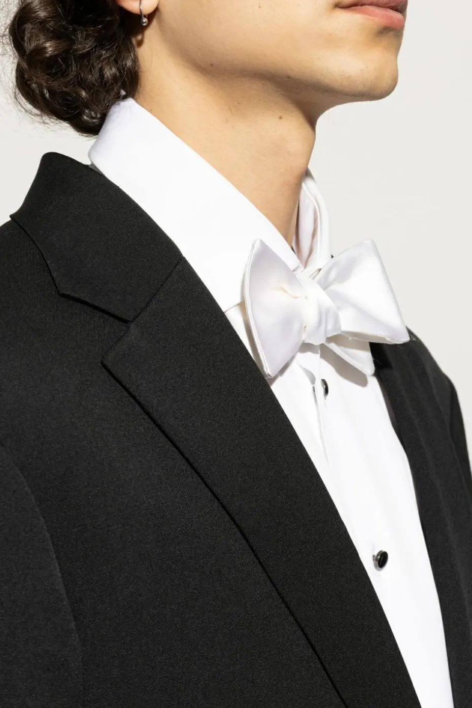 Giorgio Armani WHITE Silk self-tie bow tie