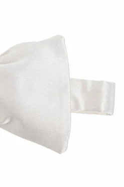 Giorgio Armani WHITE Silk self-tie bow tie