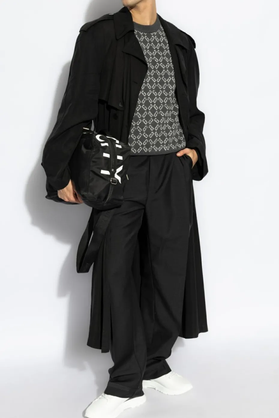Givenchy GREY Sweater with embroidered pattern