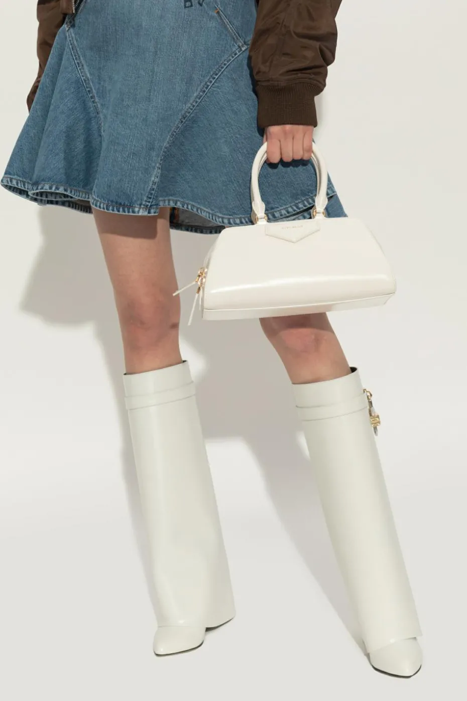 Givenchy WHITE Handbag "Antigona Small"